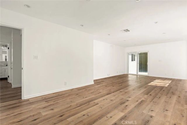 5840 Allott Avenue, Van Nuys, CA 91401
