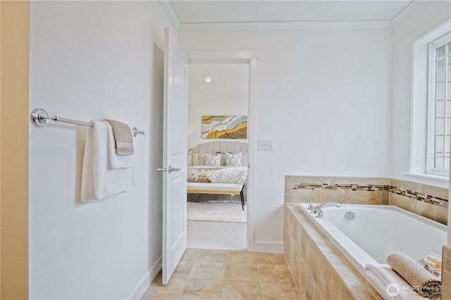 12008 NE 162nd Place, Bothell, WA 98011