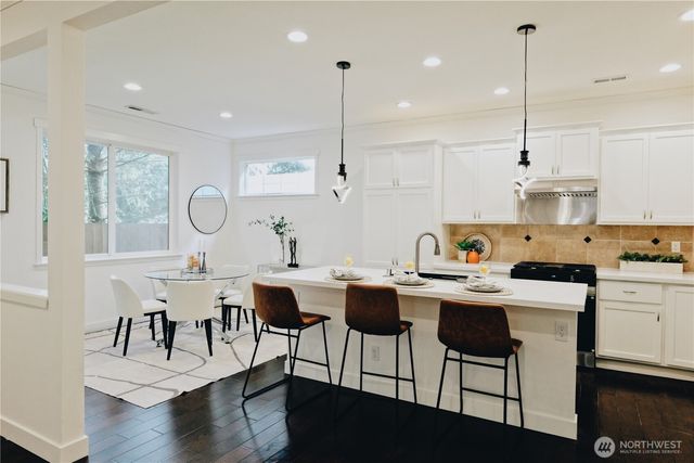 12008 NE 162nd Place, Bothell, WA 98011