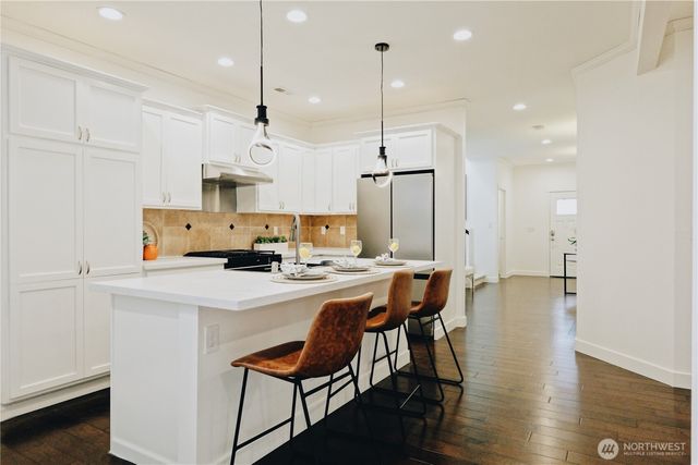 12008 NE 162nd Place, Bothell, WA 98011