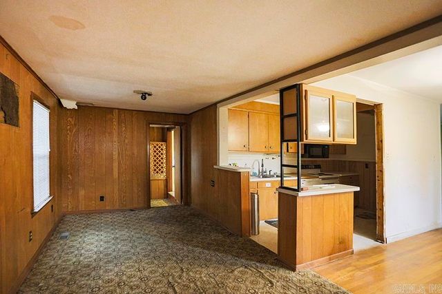 6721 Kenwood Road, Cammack Village, AR 72207