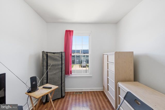 2409 23RD ST SE, Washington, DC 20020