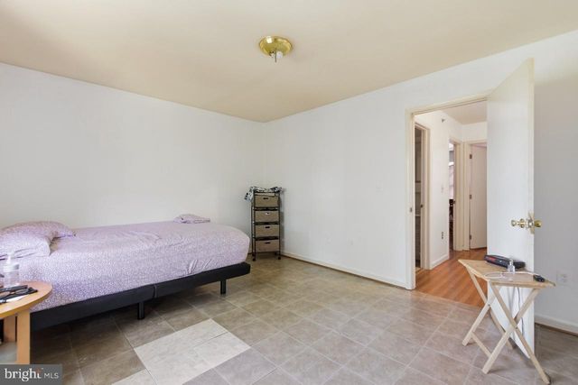 2409 23RD ST SE, Washington, DC 20020