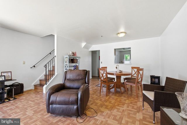 2409 23RD ST SE, Washington, DC 20020