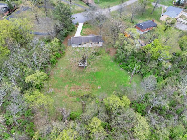 301 Rural Hill Ct, Nashville, TN 37217