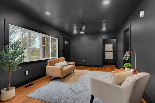 301 Rural Hill Ct, Nashville, TN 37217