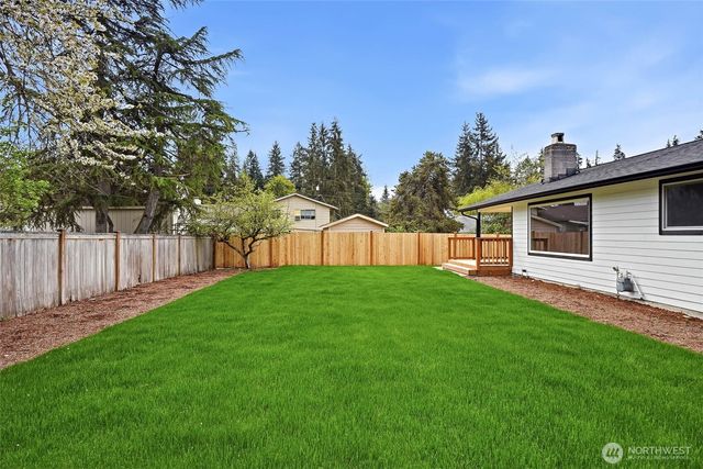 23207 46th Avenue W, Mountlake Terrace, WA 98043
