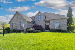 3256 Waterside Court, Greenwood, IN 46143