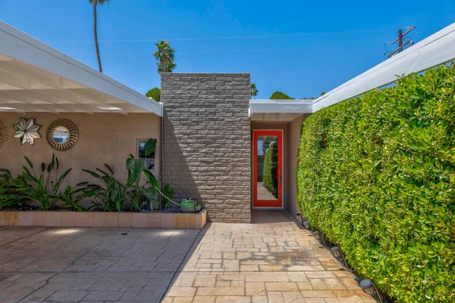 791 S Calle Paul, Palm Springs, CA 92264