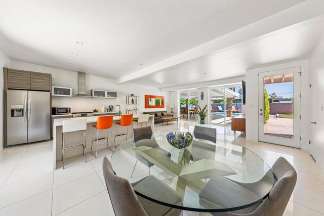 791 S Calle Paul, Palm Springs, CA 92264