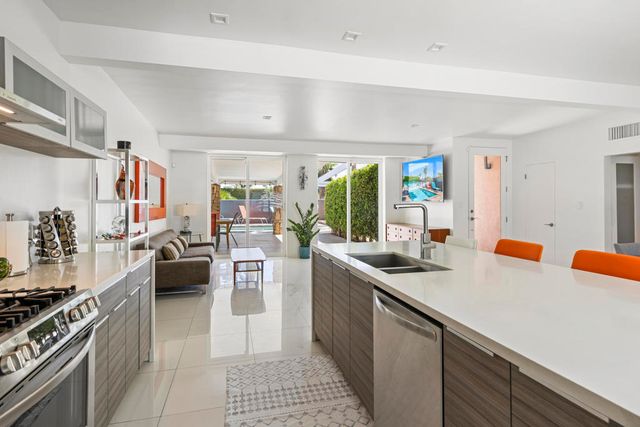 791 S Calle Paul, Palm Springs, CA 92264