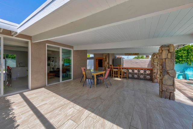 791 S Calle Paul, Palm Springs, CA 92264