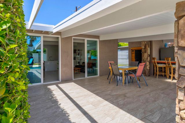 791 S Calle Paul, Palm Springs, CA 92264