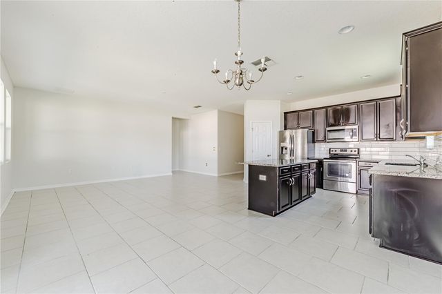 3040 SANDERLING STREET, Haines City, FL 33844