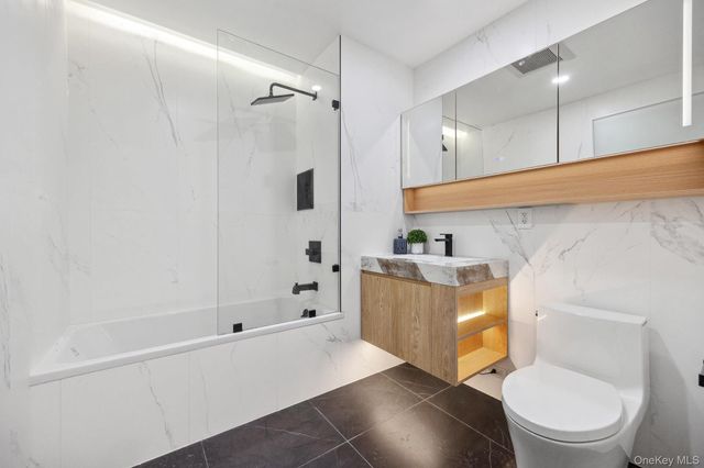 168 E 111th Street 5C, New York (manhattan), NY 10029