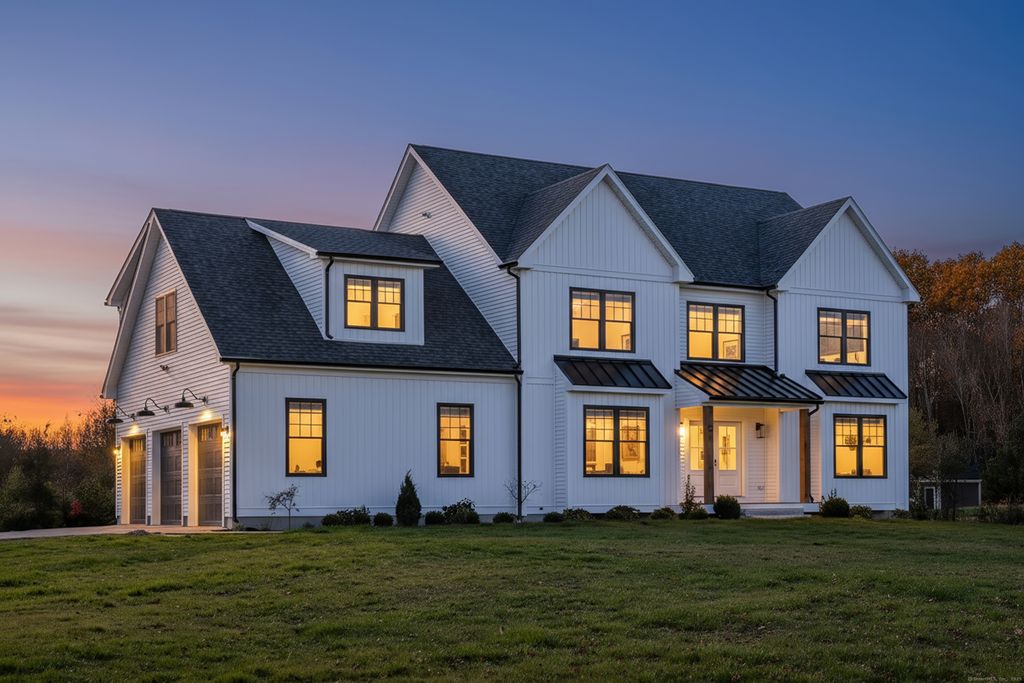 15 Rocco Drive, East Lyme, CT 06333