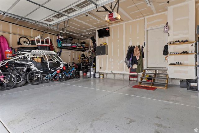 6513 W 7735 S, West Jordan, UT 84081