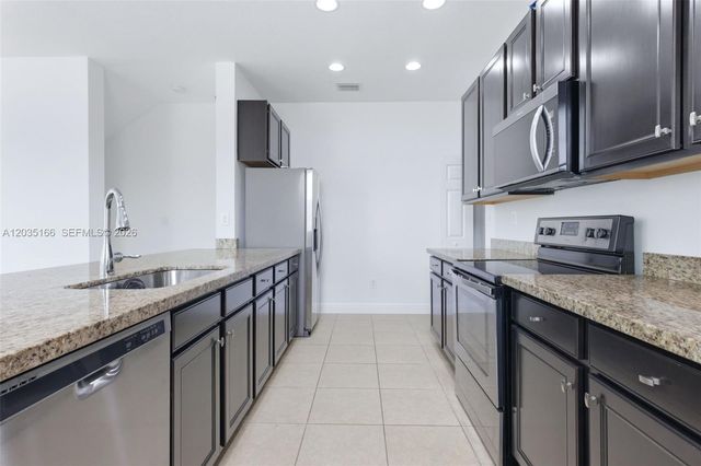 14776 SW 10th St 10501, Pembroke Pines, FL 33027