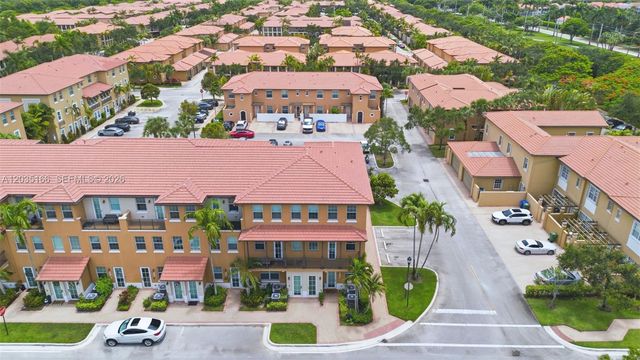 14776 SW 10th St 10501, Pembroke Pines, FL 33027