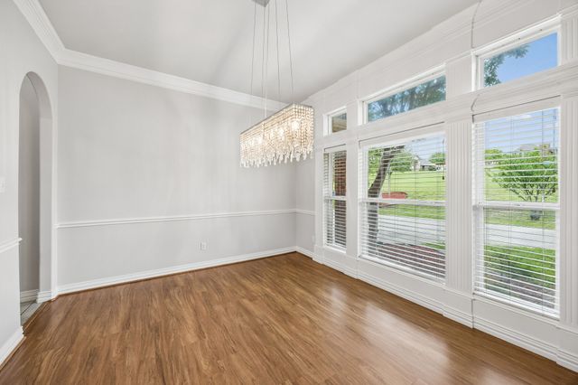 3721 S Lighthouse Hill Lane, Fort Worth, TX 76179