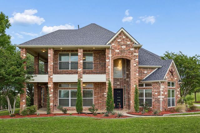 3721 S Lighthouse Hill Lane, Fort Worth, TX 76179