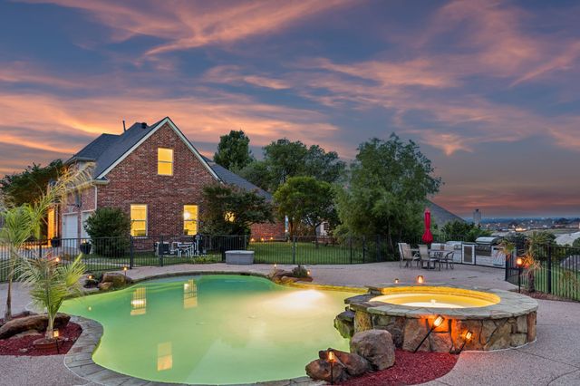 3721 S Lighthouse Hill Lane, Fort Worth, TX 76179
