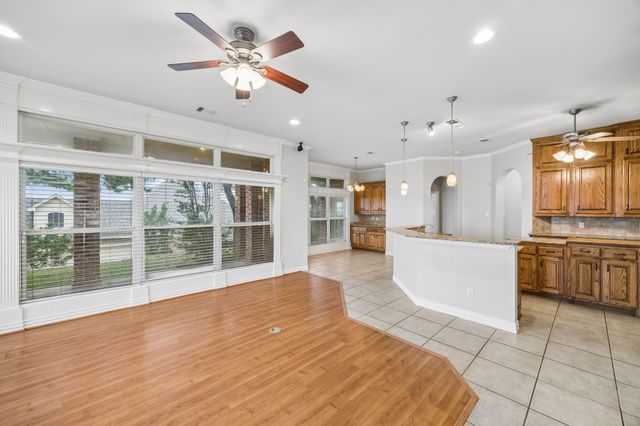 3721 S Lighthouse Hill Lane, Fort Worth, TX 76179