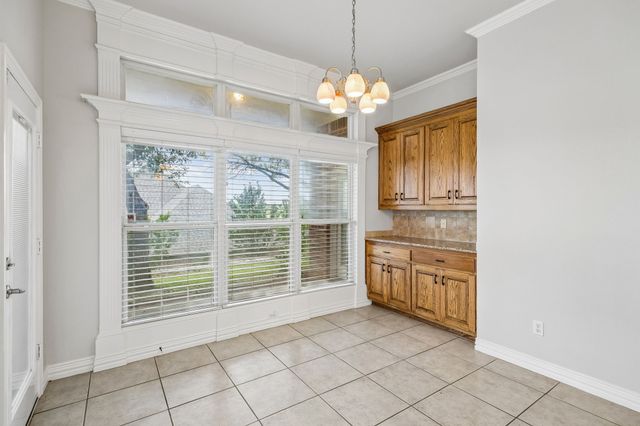 3721 S Lighthouse Hill Lane, Fort Worth, TX 76179