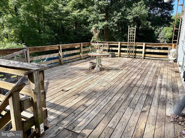 5536 BOSSLER RD, Elizabethtown, PA 17022