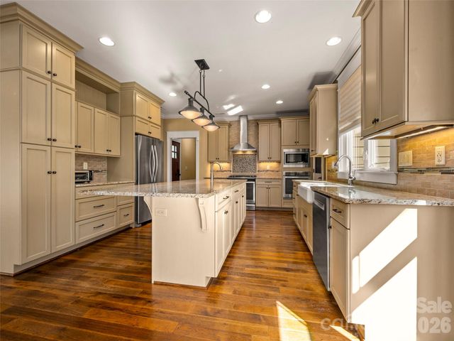 439 Monarch Road, Hendersonville, NC 28739