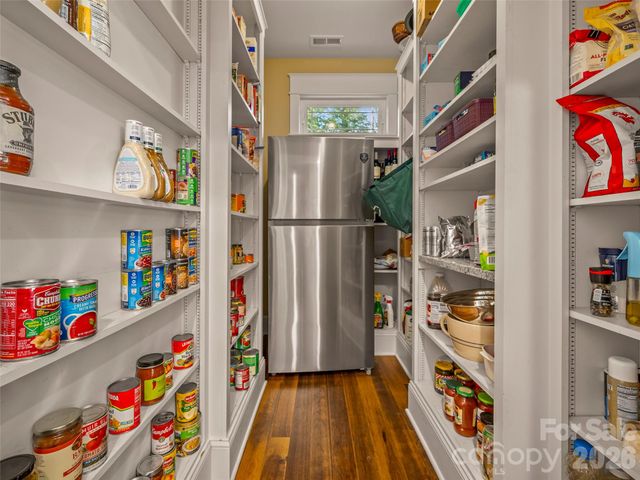 439 Monarch Road, Hendersonville, NC 28739