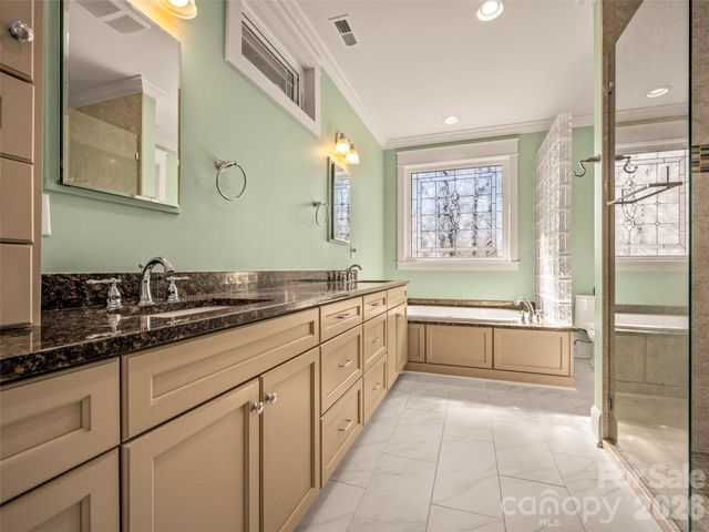 439 Monarch Road, Hendersonville, NC 28739