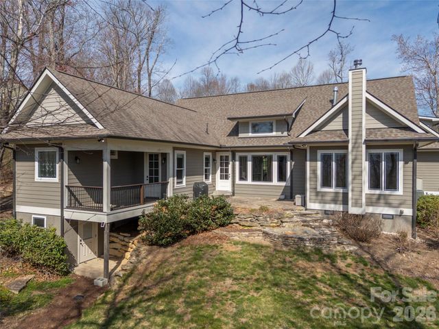 439 Monarch Road, Hendersonville, NC 28739