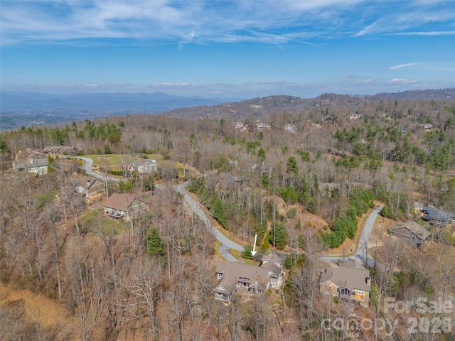 439 Monarch Road, Hendersonville, NC 28739