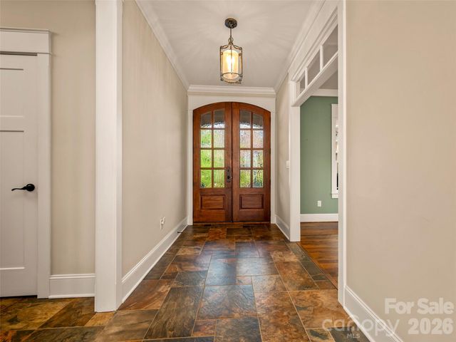 439 Monarch Road, Hendersonville, NC 28739