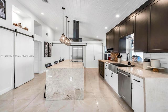 9351 SW 118th Pl, Miami, FL 33186