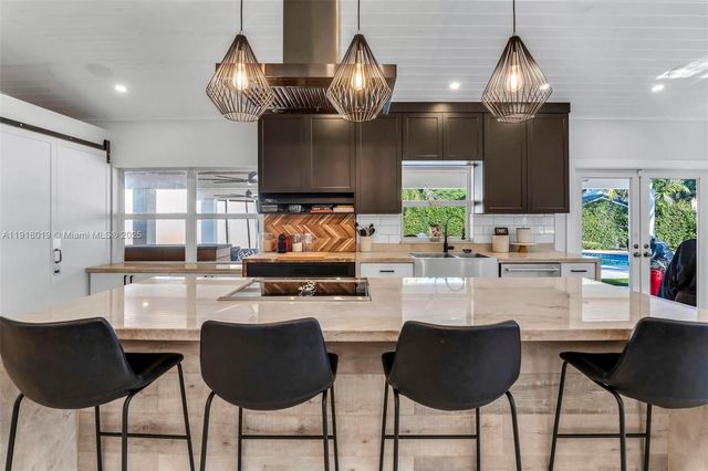 9351 SW 118th Pl, Miami, FL 33186