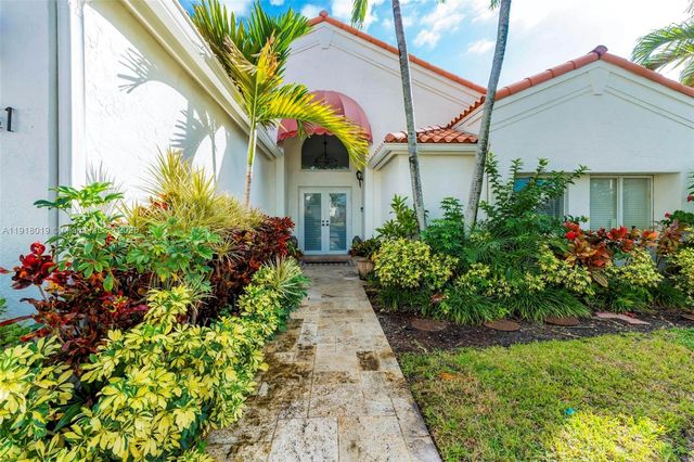 9351 SW 118th Pl, Miami, FL 33186