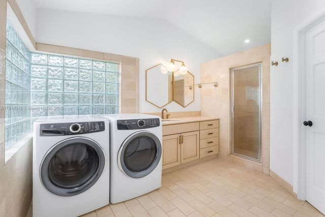 9351 SW 118th Pl, Miami, FL 33186