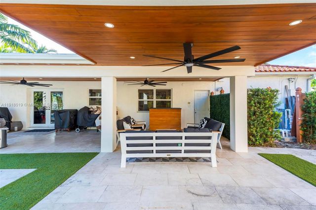 9351 SW 118th Pl, Miami, FL 33186