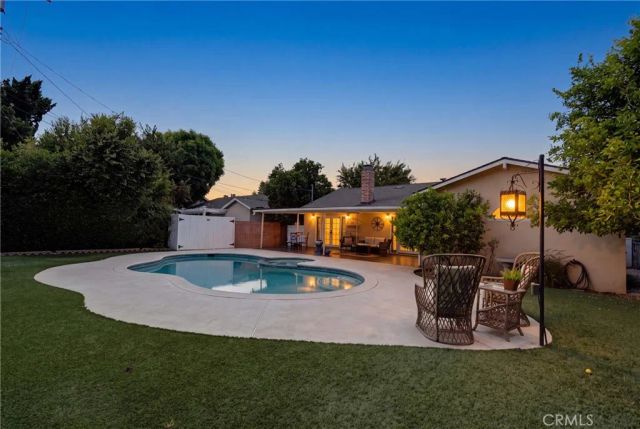 9001 Debra Avenue, North Hills, CA 91343