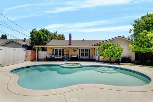 9001 Debra Avenue, North Hills, CA 91343