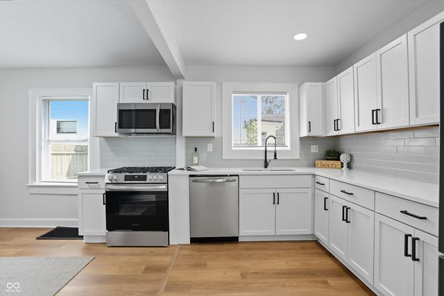 1324 N Gladstone Avenue, Indianapolis, IN 46201