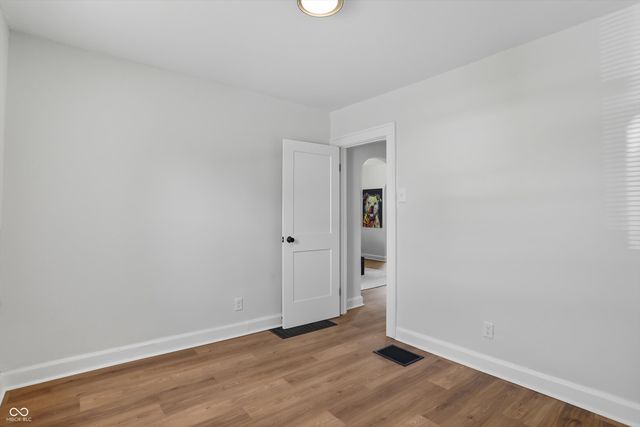 1324 N Gladstone Avenue, Indianapolis, IN 46201
