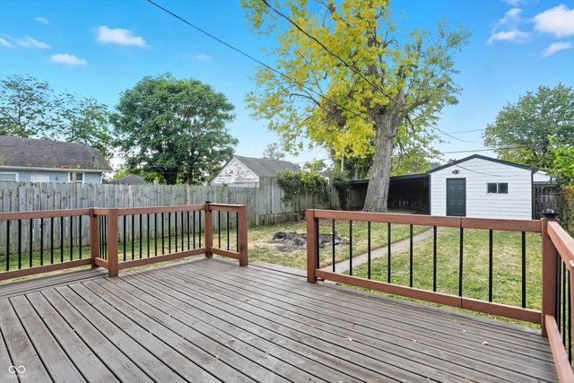 1324 N Gladstone Avenue, Indianapolis, IN 46201
