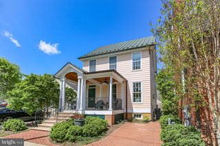 211 FAUQUIER ST, Fredericksburg, VA 22401