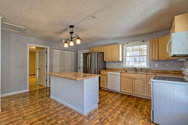 203 Rocky Top Heights Road, Blairsville, GA 30512