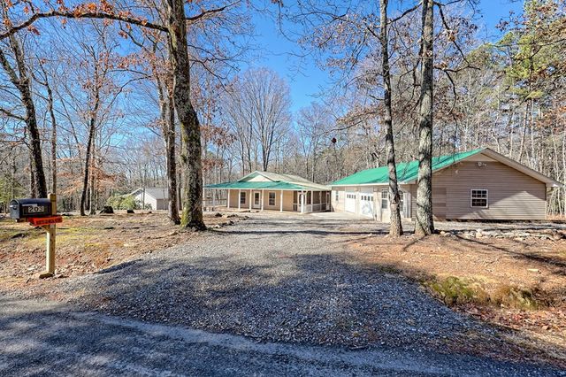 203 Rocky Top Heights Road, Blairsville, GA 30512