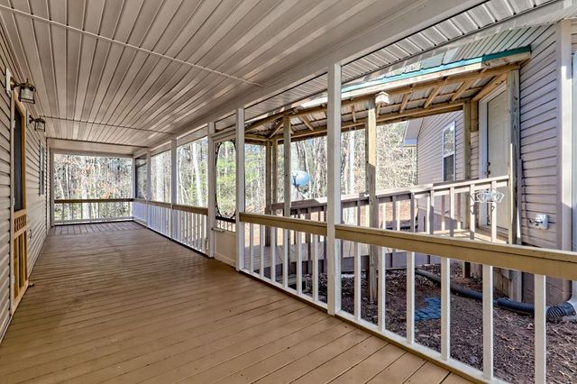 203 Rocky Top Heights Road, Blairsville, GA 30512