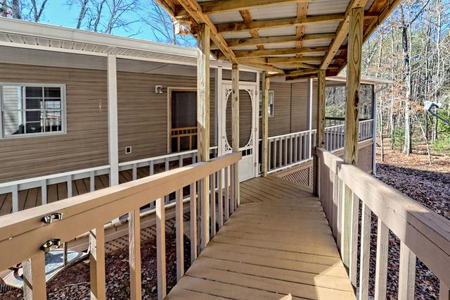 203 Rocky Top Heights Road, Blairsville, GA 30512